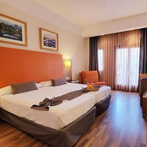 Habitación con Cama King